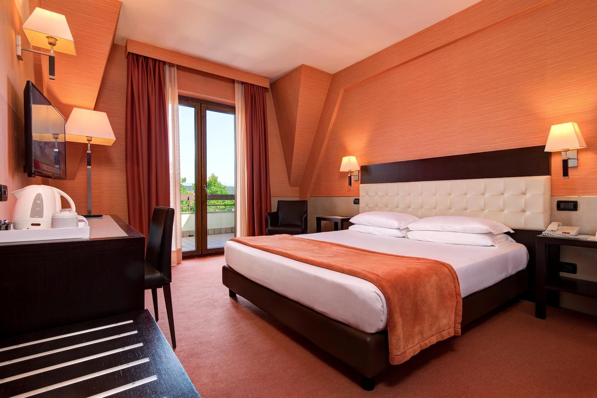 Best Western Gorizia Palace ภายนอก รูปภาพ