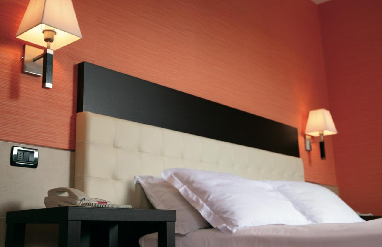 Best Western Gorizia Palace ภายนอก รูปภาพ