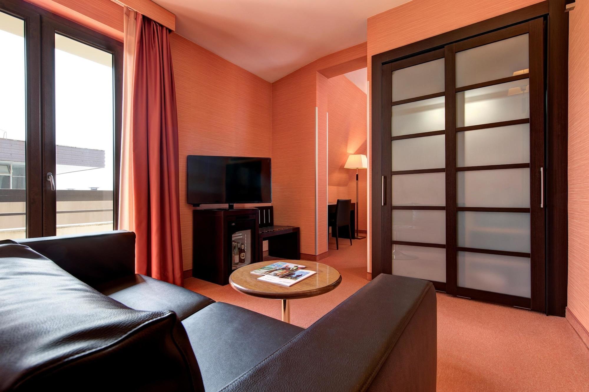 Best Western Gorizia Palace ภายนอก รูปภาพ