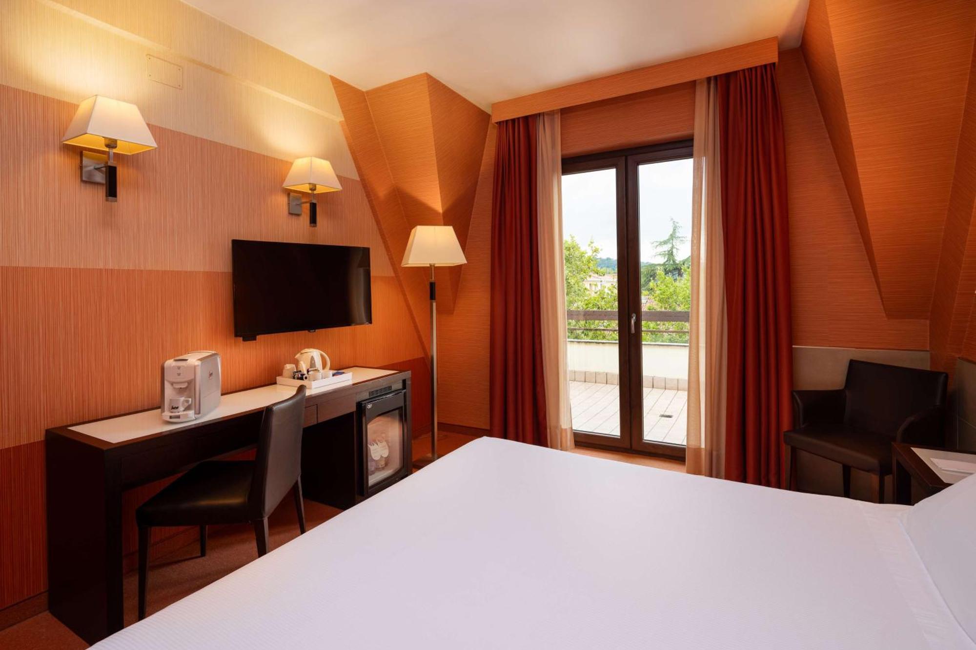 Best Western Gorizia Palace ภายนอก รูปภาพ