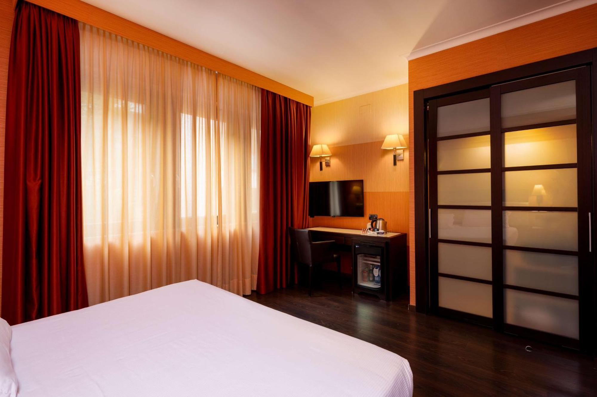 Best Western Gorizia Palace ภายนอก รูปภาพ
