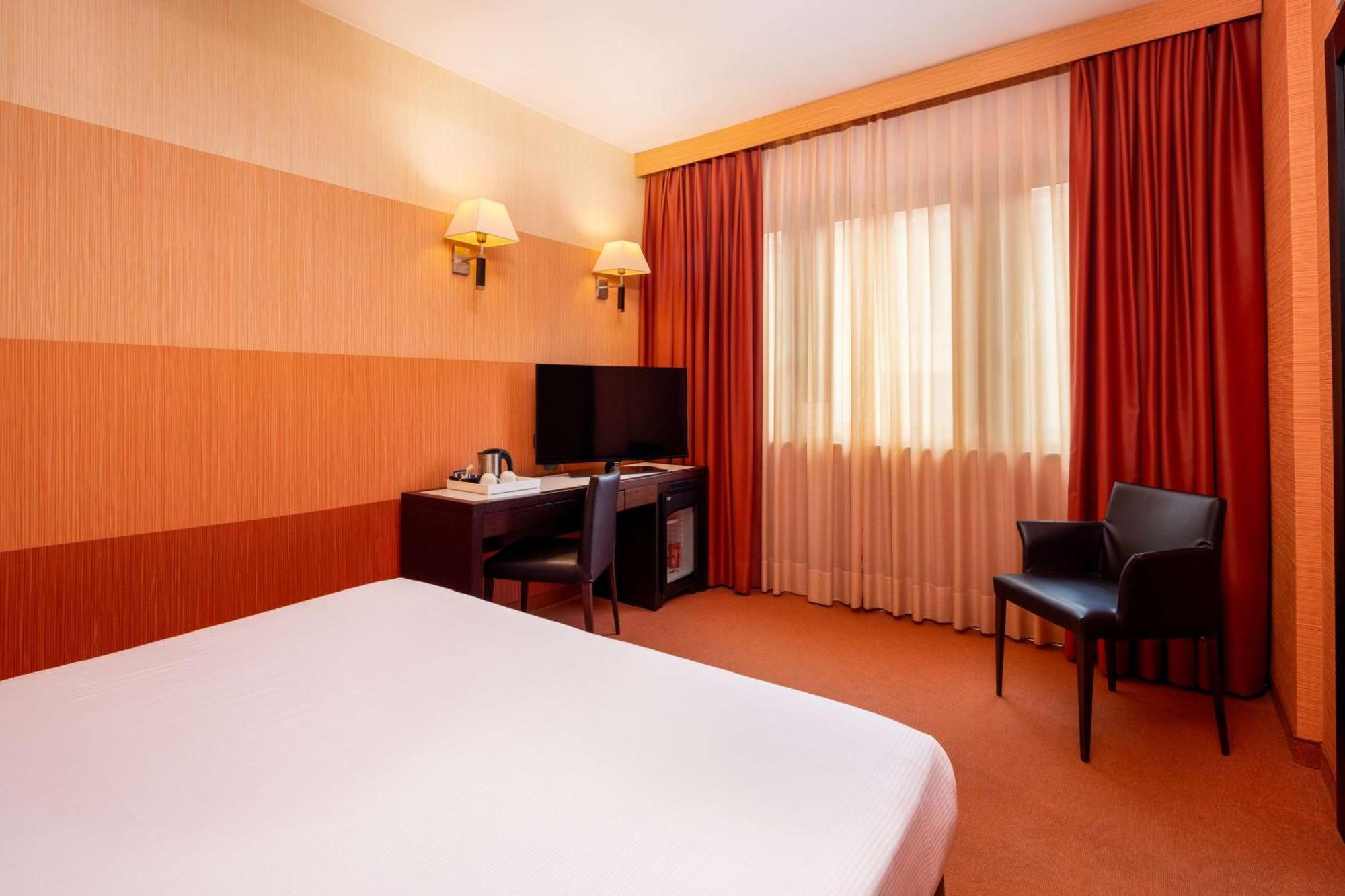Best Western Gorizia Palace ภายนอก รูปภาพ
