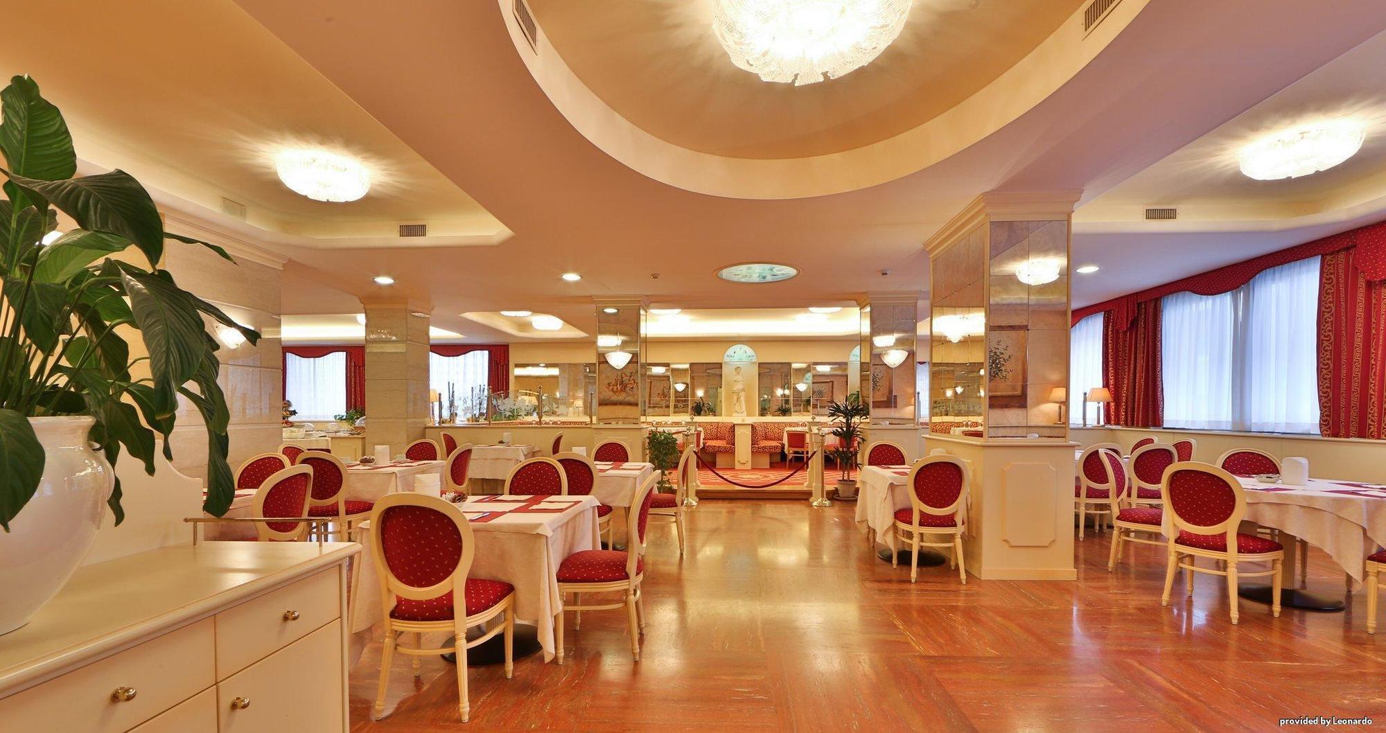 Best Western Gorizia Palace ภายนอก รูปภาพ